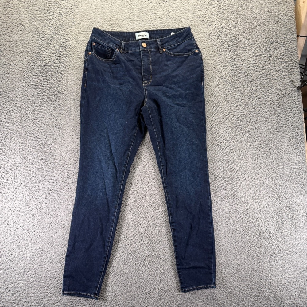 Seven7 Jeans Women's 8โ Blue Denim Jegging Booty Shaper Workwear Faded Stretch